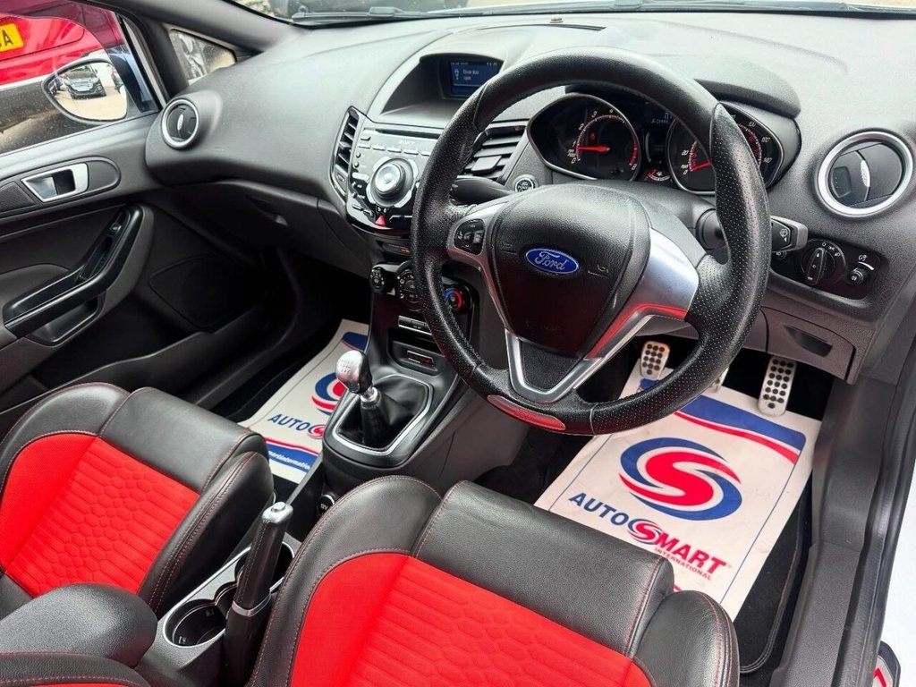 Used Ford Fiesta 2014 for sale - 77199927: Photo 7