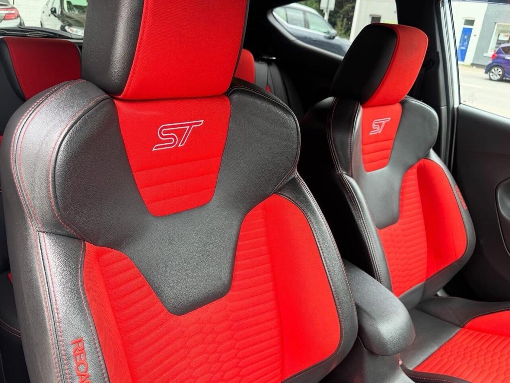 Used Ford Fiesta 2014 for sale - 77199927: Photo 9