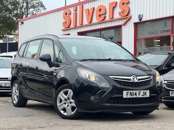 2014 (14) - 1.4T Exclusiv 5dr