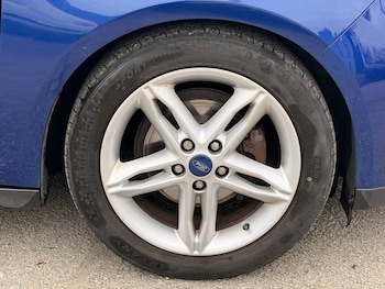 Used Ford Focus 2017 for sale - 78082357: Photo