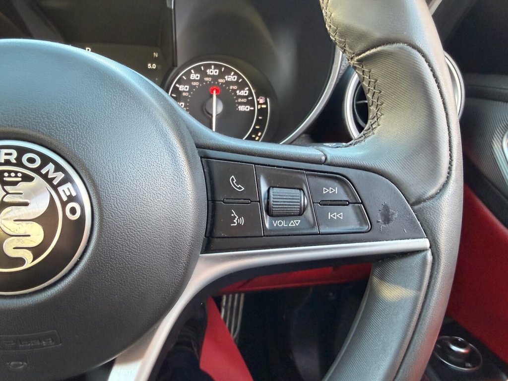 Used Alfa Romeo Giulia 2019 for sale - 77133678: Photo 11
