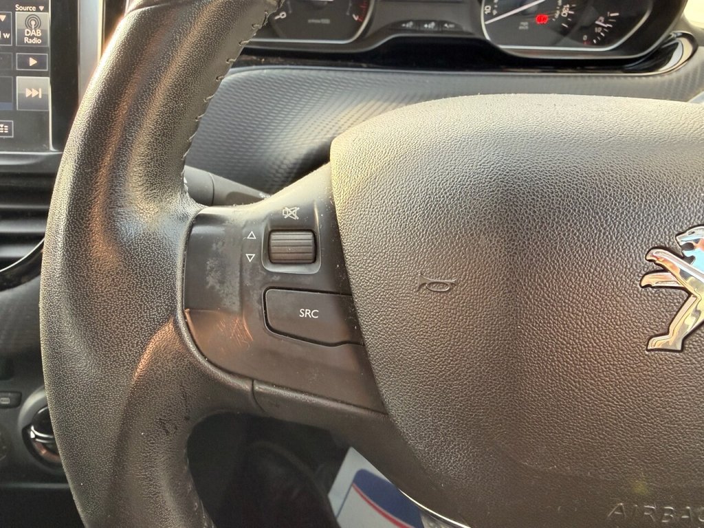 Used Peugeot 208 2015 for sale - 77199752: Photo 8