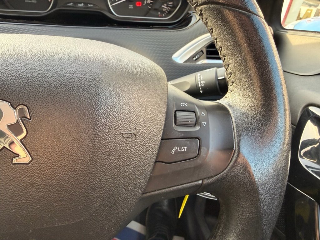 Used Peugeot 208 2015 for sale - 77199752: Photo 9