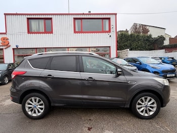 Used Ford Kuga 2015 for sale - 77672812: Photo