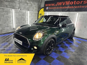 Used MINI Hatch 2015 for sale - 79031877: Photo