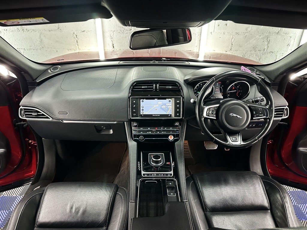 Used Jaguar F-Pace 2017 for sale - 77401661: Photo 22