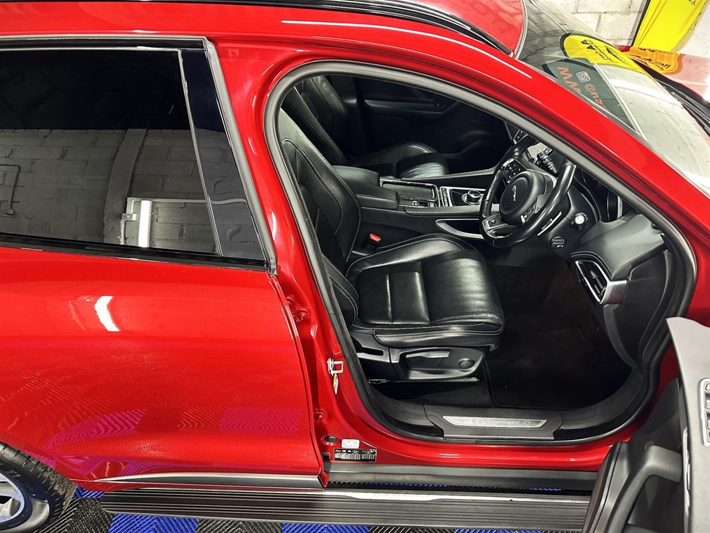 Used Jaguar F-Pace 2017 for sale - 77401661: Photo 28