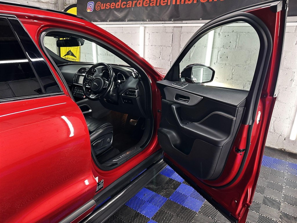 Used Jaguar F-Pace 2017 for sale - 77401661: Photo 29