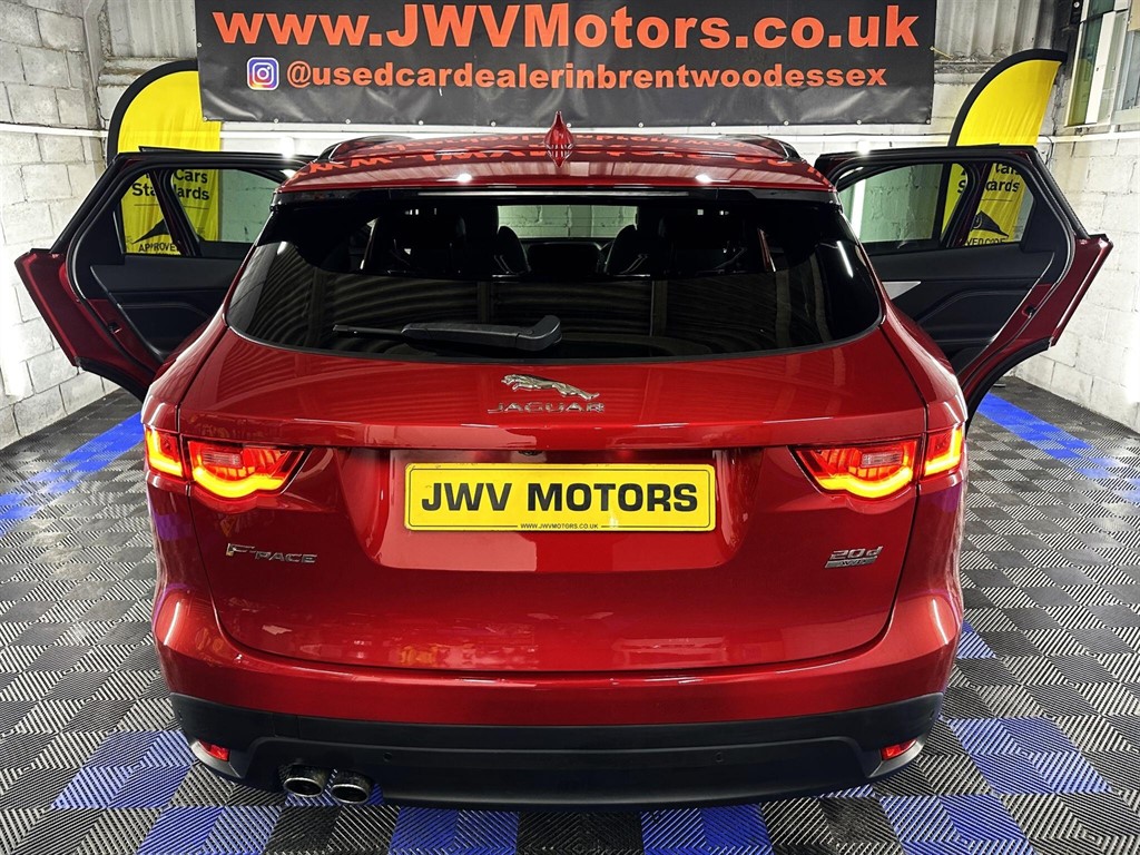 Used Jaguar F-Pace 2017 for sale - 77401661: Photo 34
