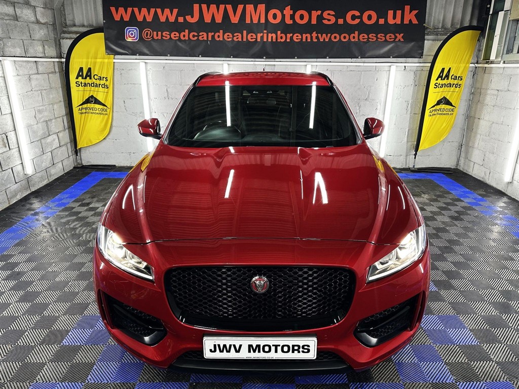Used Jaguar F-Pace 2017 for sale - 77401661: Photo 5