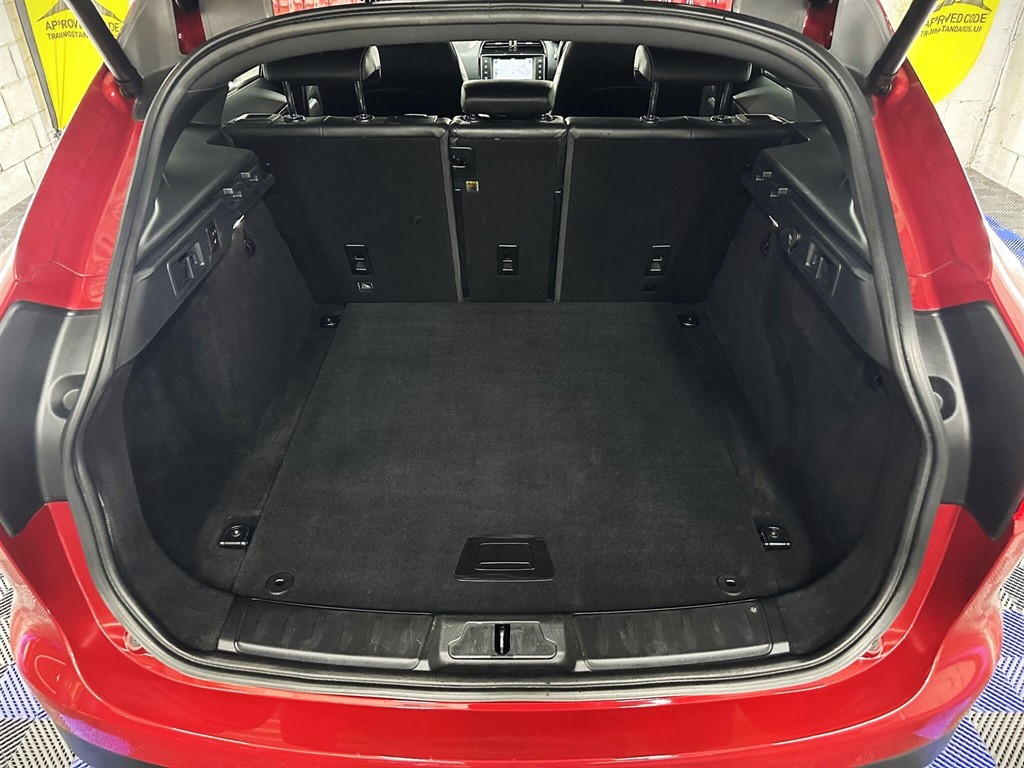 Used Jaguar F-Pace 2017 for sale - 77401661: Photo 58