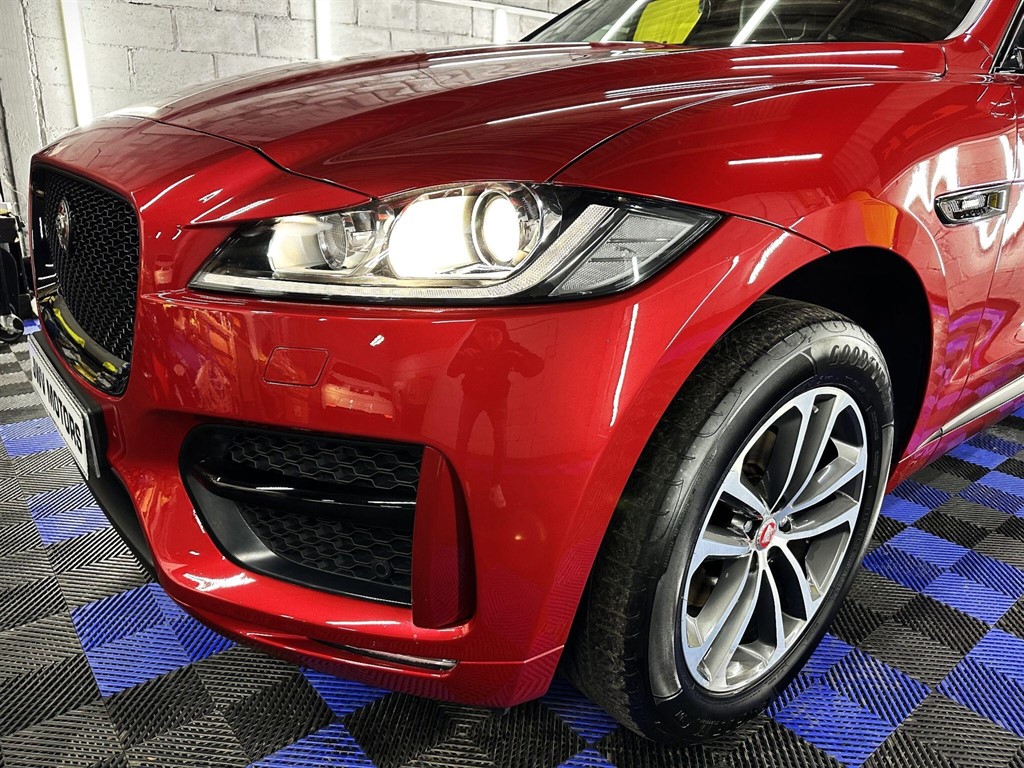 Used Jaguar F-Pace 2017 for sale - 77401661: Photo 6