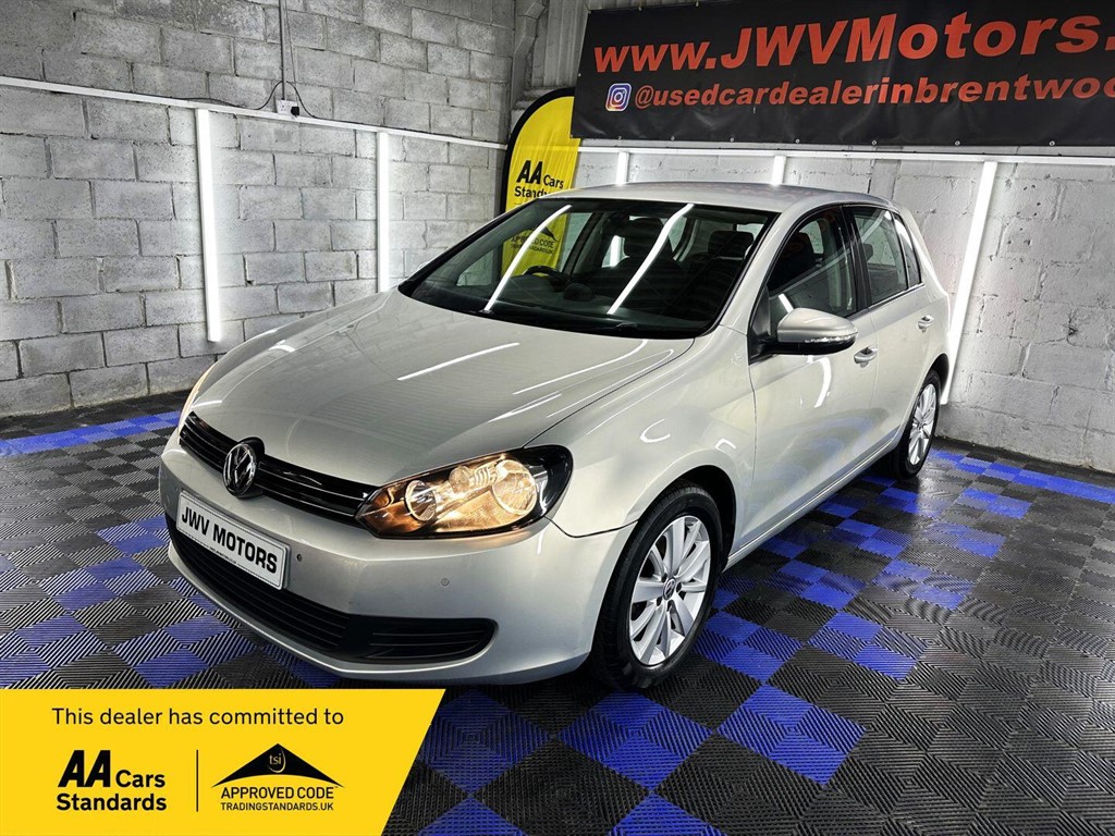 Used Volkswagen Golf 2011 for sale - 77981224: Photo 1