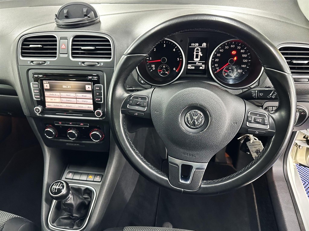 Used Volkswagen Golf 2011 for sale - 77981224: Photo 23