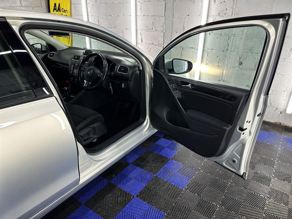 Used Volkswagen Golf 2011 for sale - 77981224: Photo 27