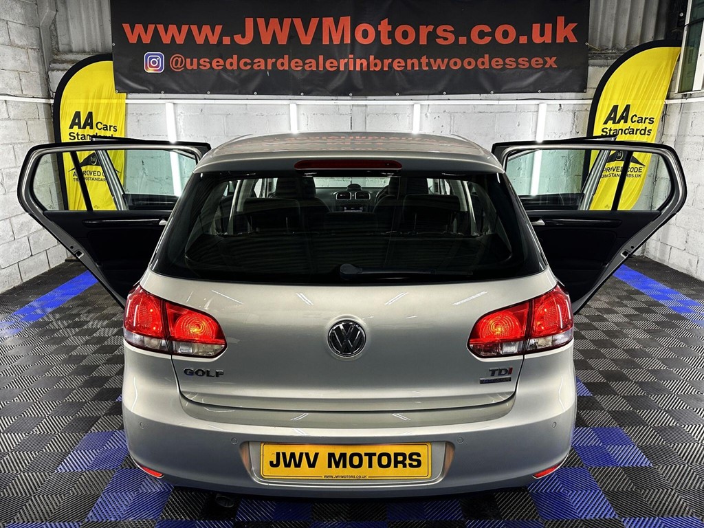 Used Volkswagen Golf 2011 for sale - 77981224: Photo 32