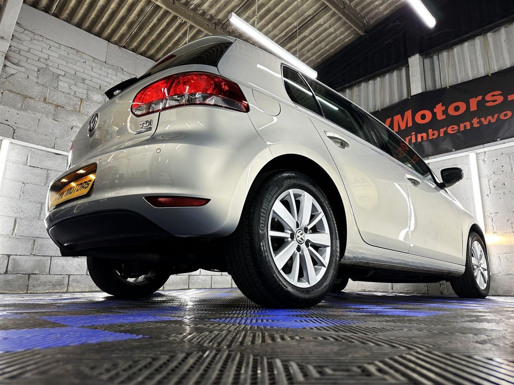 Used Volkswagen Golf 2011 for sale - 77981224: Photo 50