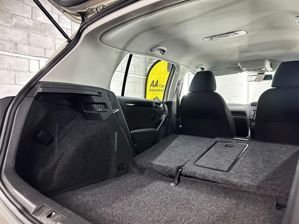 Used Volkswagen Golf 2011 for sale - 77981224: Photo 58