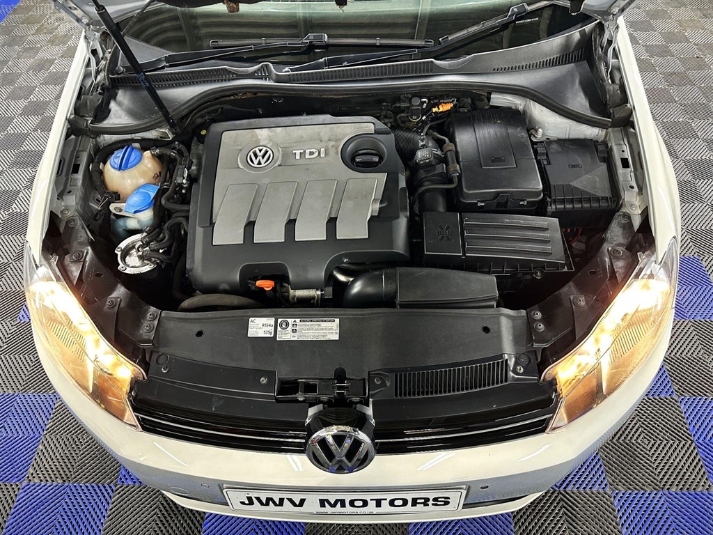 Used Volkswagen Golf 2011 for sale - 77981224: Photo 62