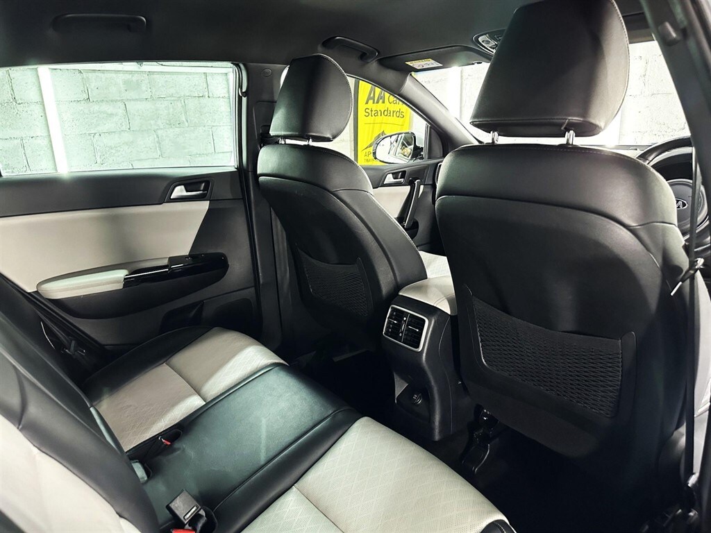 Used Kia Sportage 2017 for sale - 77804129: Photo 31