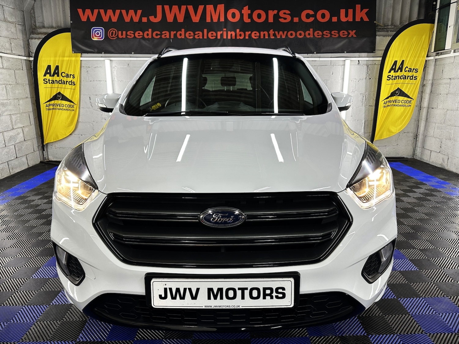 Used Ford Kuga 2018 for sale - 76783341: Photo 41
