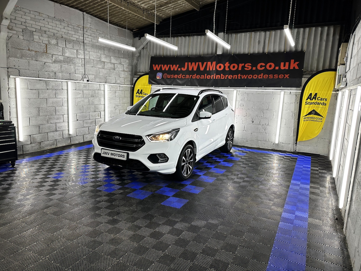 Used Ford Kuga 2018 for sale - 76783341: Photo 46