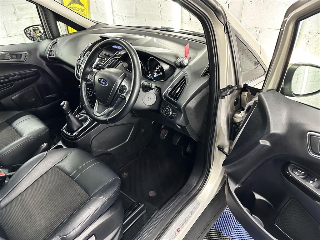 Used Ford B-MAX 2014 for sale - 78118114: Photo 24