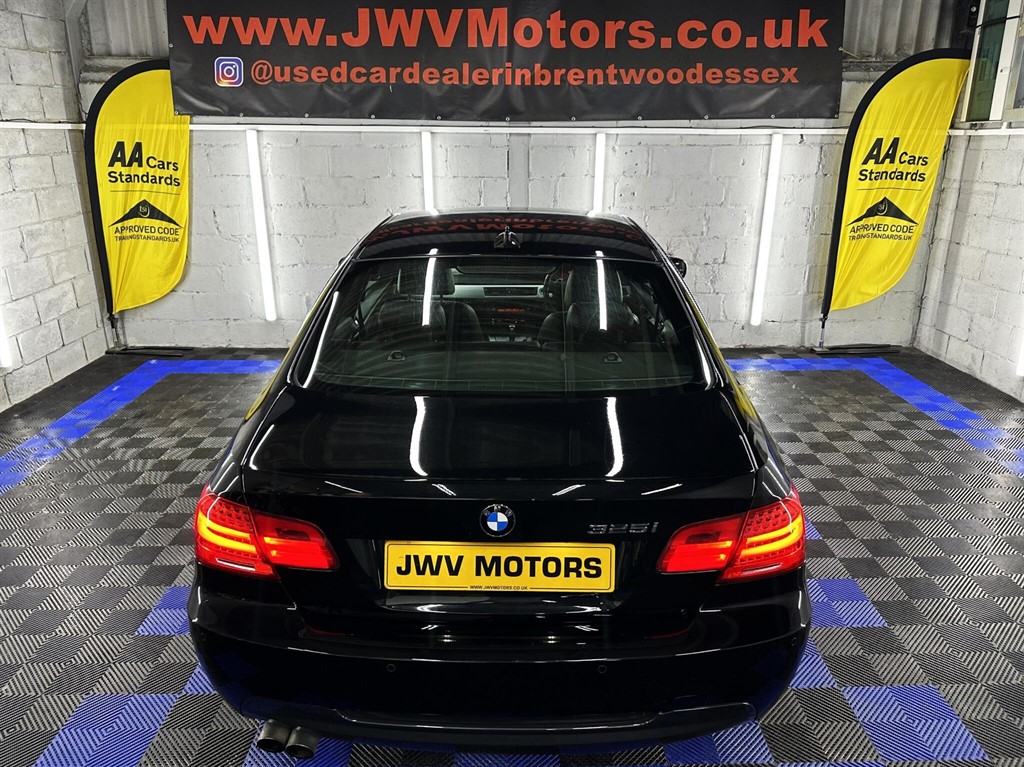Used BMW 3 Series 2010 for sale - 76979831: Photo 12
