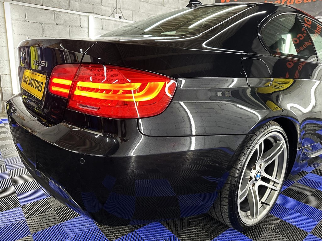 Used BMW 3 Series 2010 for sale - 76979831: Photo 13