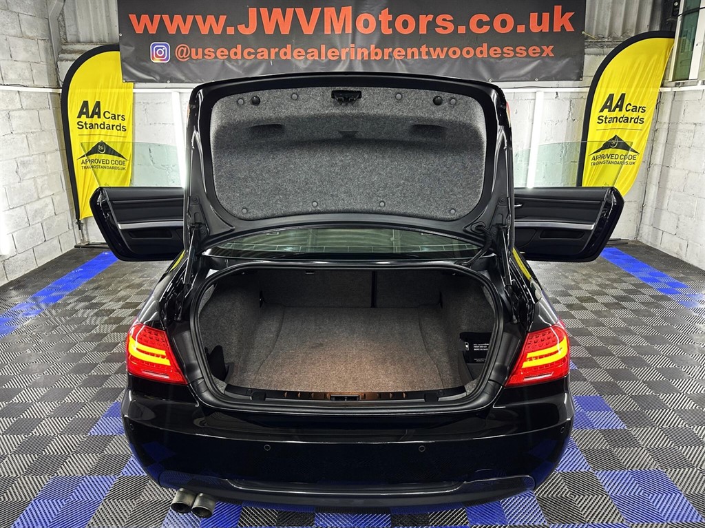 Used BMW 3 Series 2010 for sale - 76979831: Photo 32