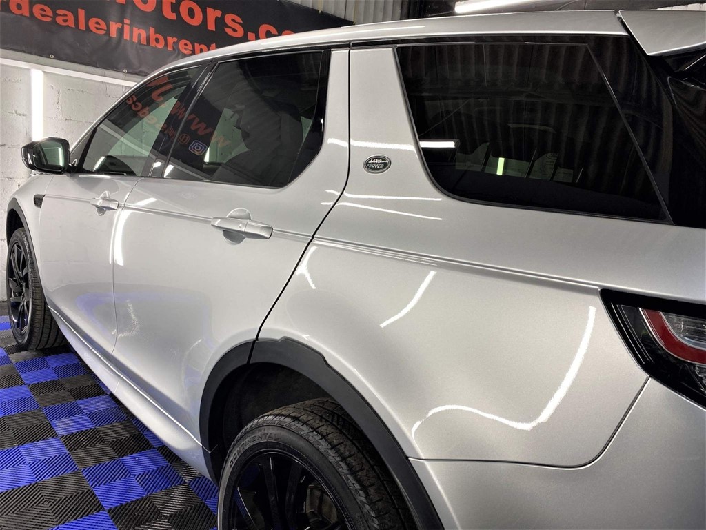 Used Land Rover Discovery Sport 2019 for sale - 76979844: Photo 10