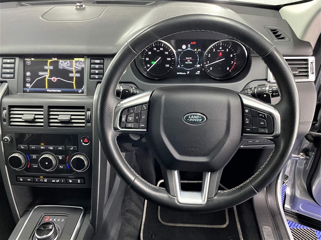 Used Land Rover Discovery Sport 2019 for sale - 76979844: Photo 25