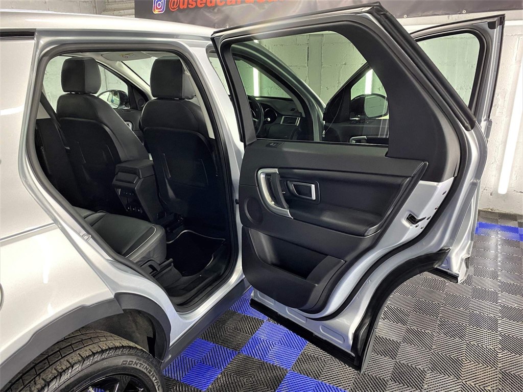 Used Land Rover Discovery Sport 2019 for sale - 76979844: Photo 30