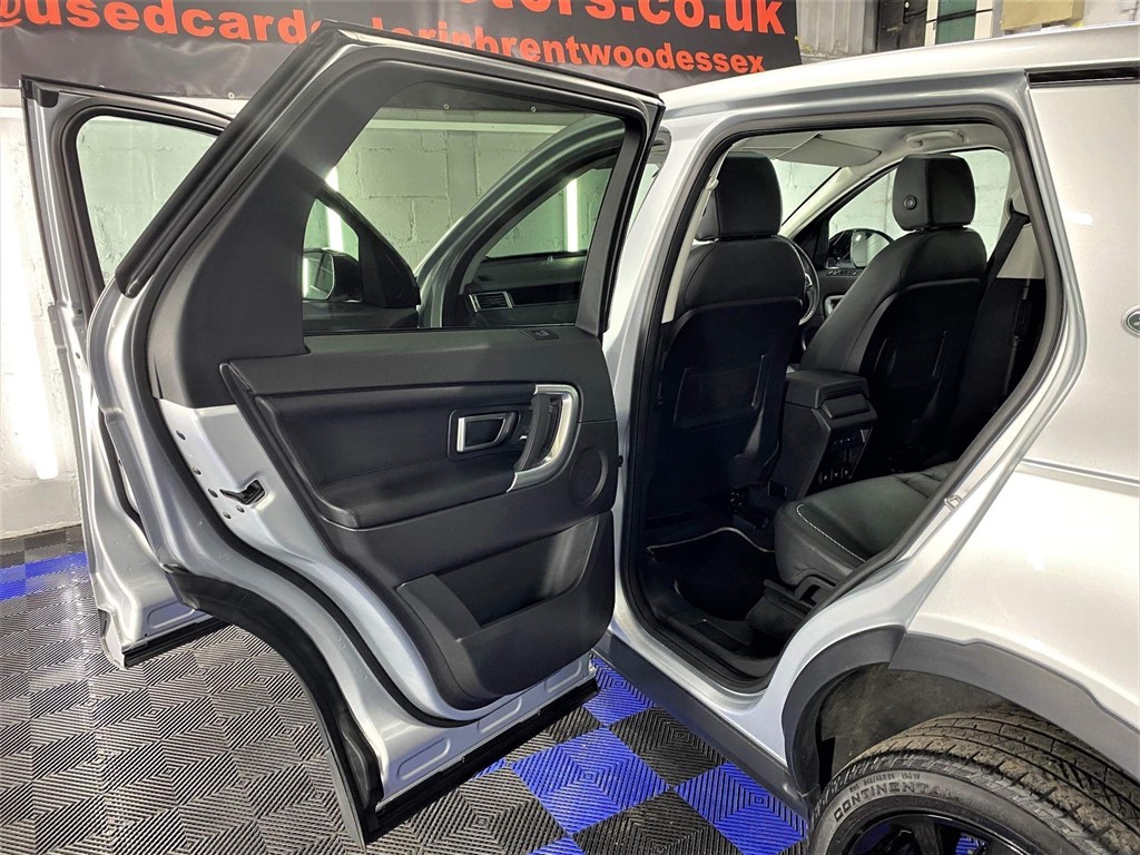 Used Land Rover Discovery Sport 2019 for sale - 76979844: Photo 35