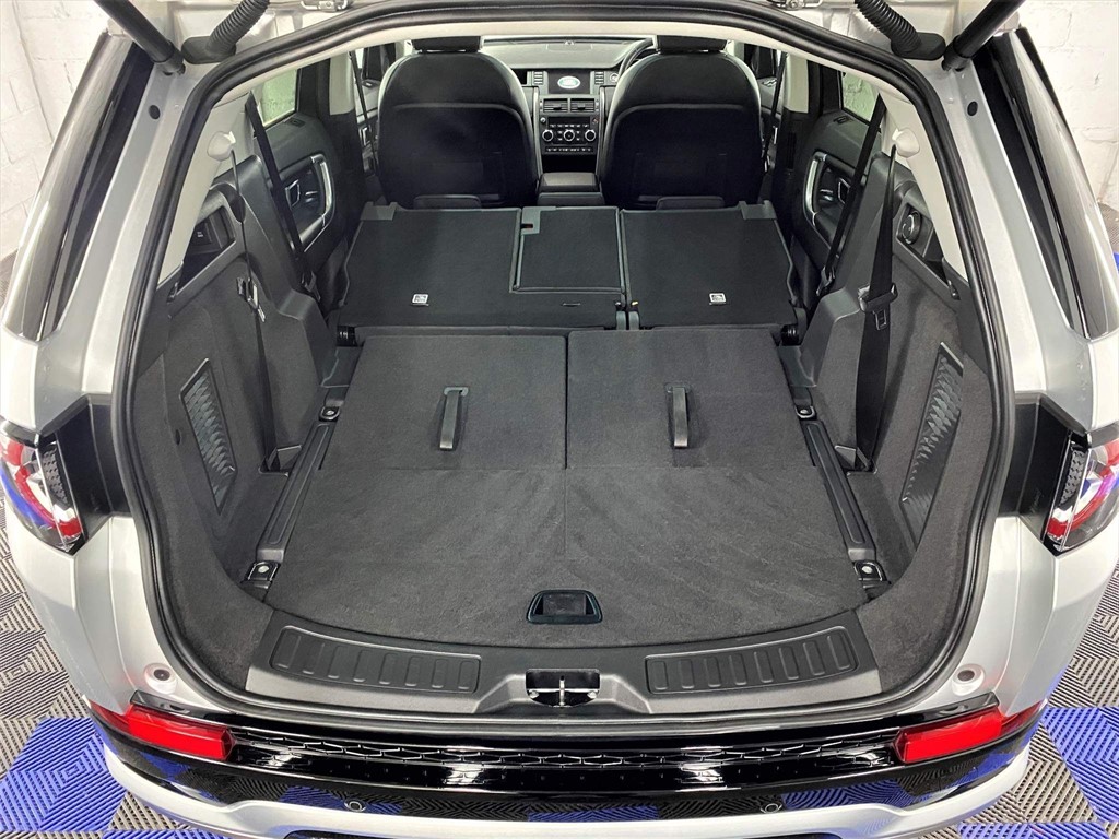 Used Land Rover Discovery Sport 2019 for sale - 76979844: Photo 64