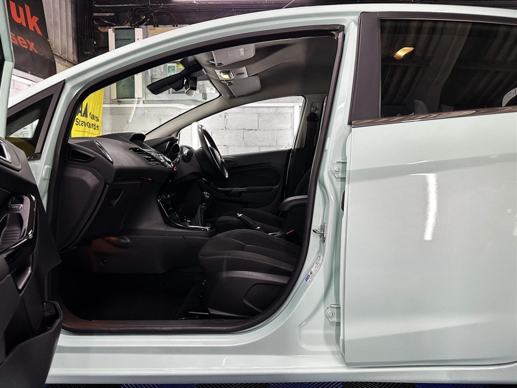 Used Ford Fiesta 2017 for sale - 77691167: Photo 18