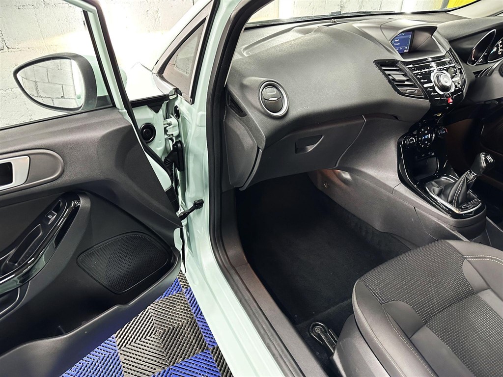 Used Ford Fiesta 2017 for sale - 77691167: Photo 19