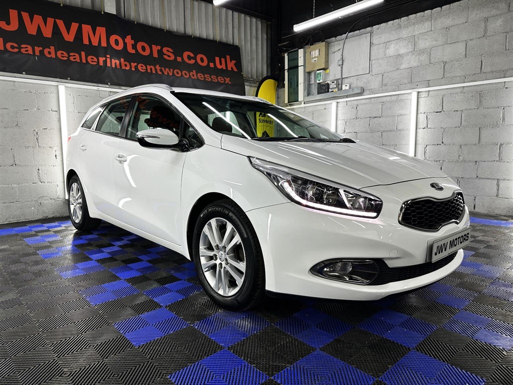 Used Kia Ceed 2015 for sale - 77293710: Photo 2