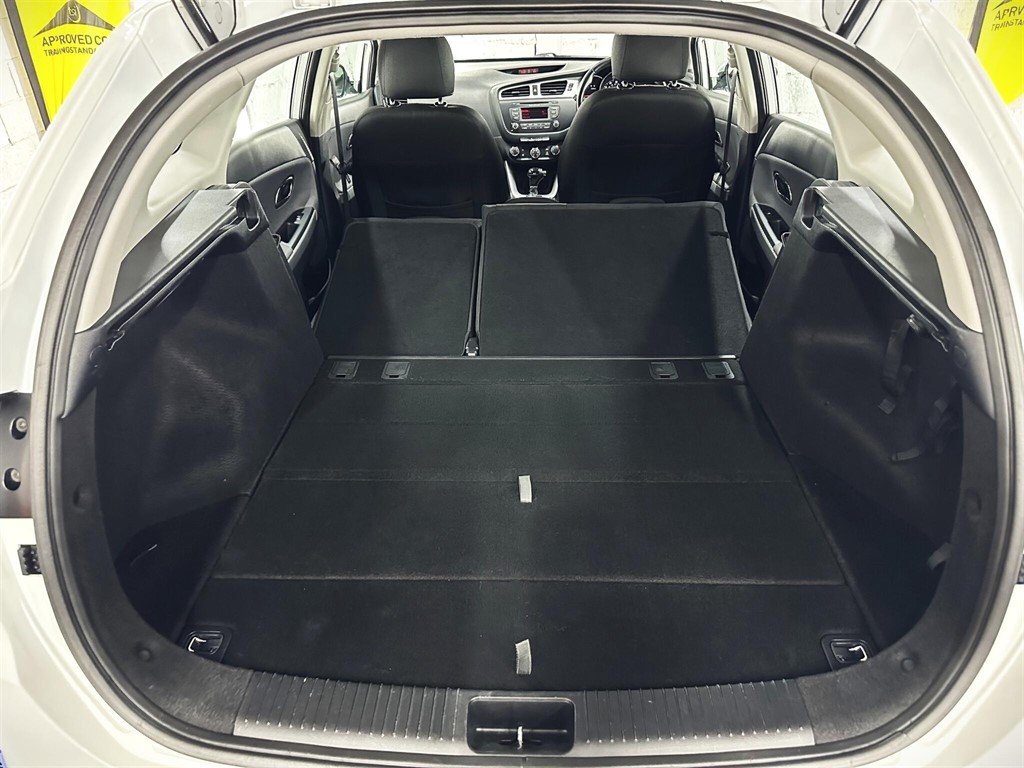 Used Kia Ceed 2015 for sale - 77293710: Photo 57