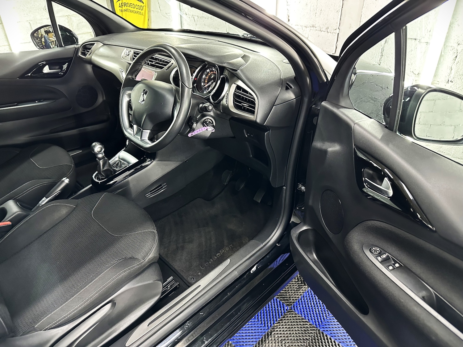 Vehicle 25