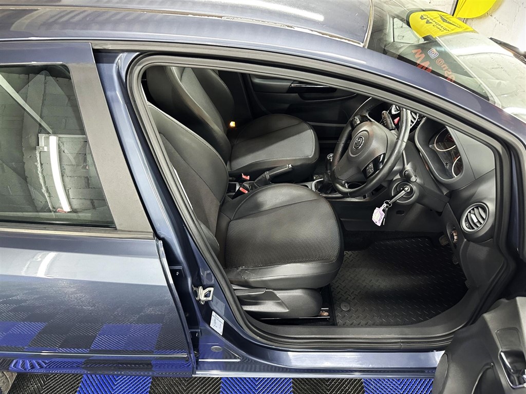 Used Vauxhall Corsa 2007 for sale - 76979849: Photo 26