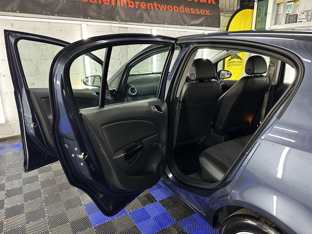 Used Vauxhall Corsa 2007 for sale - 76979849: Photo 33