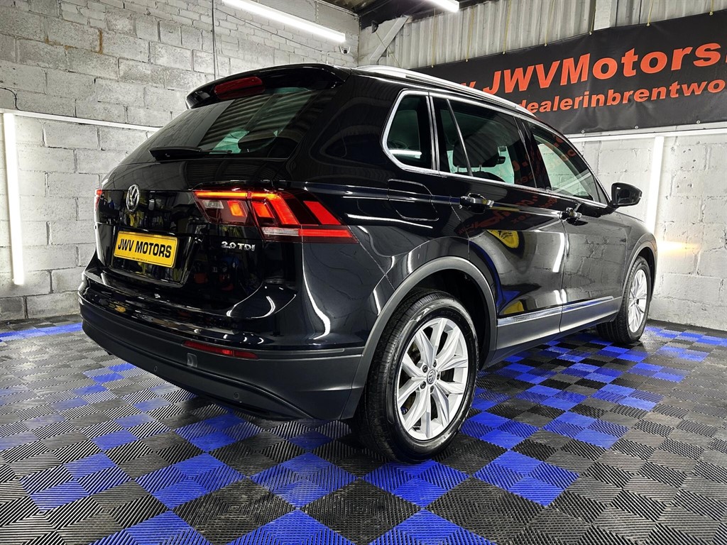 Used Volkswagen Tiguan 2016 for sale - 76979829: Photo 15