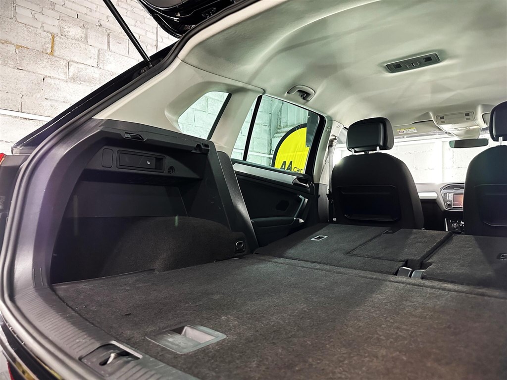 Used Volkswagen Tiguan 2016 for sale - 76979829: Photo 59