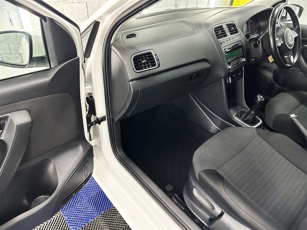 Used Volkswagen Polo 2011 for sale - 77797878: Photo 19