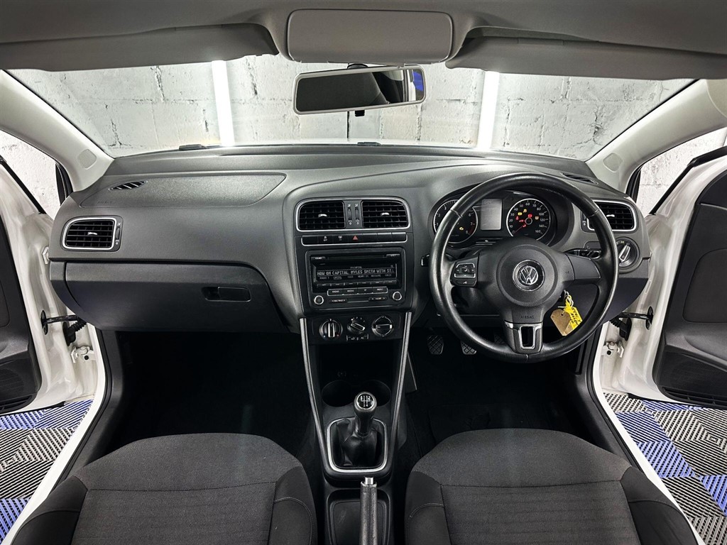 Used Volkswagen Polo 2011 for sale - 77797878: Photo 22