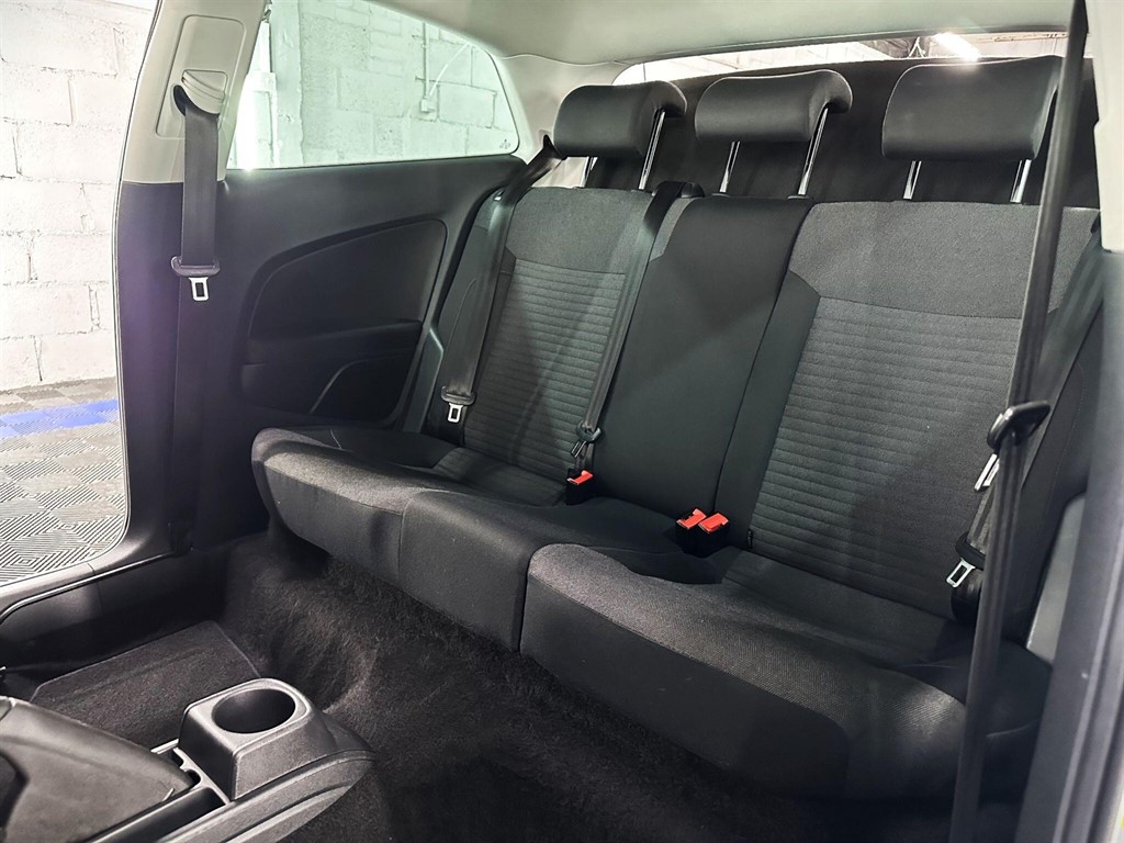 Used Volkswagen Polo 2011 for sale - 77797878: Photo 30