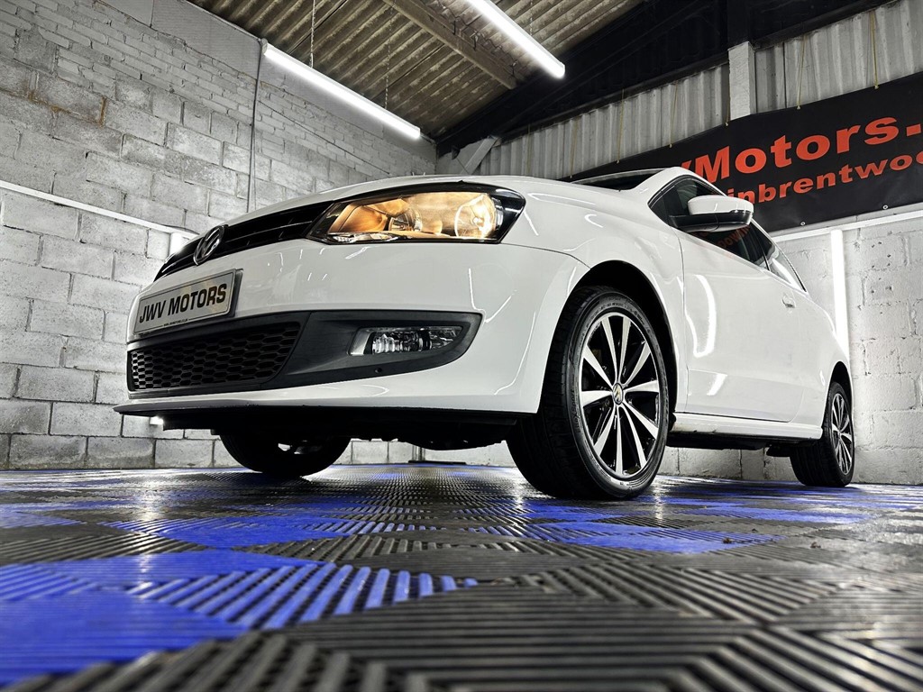 Used Volkswagen Polo 2011 for sale - 77797878: Photo 38