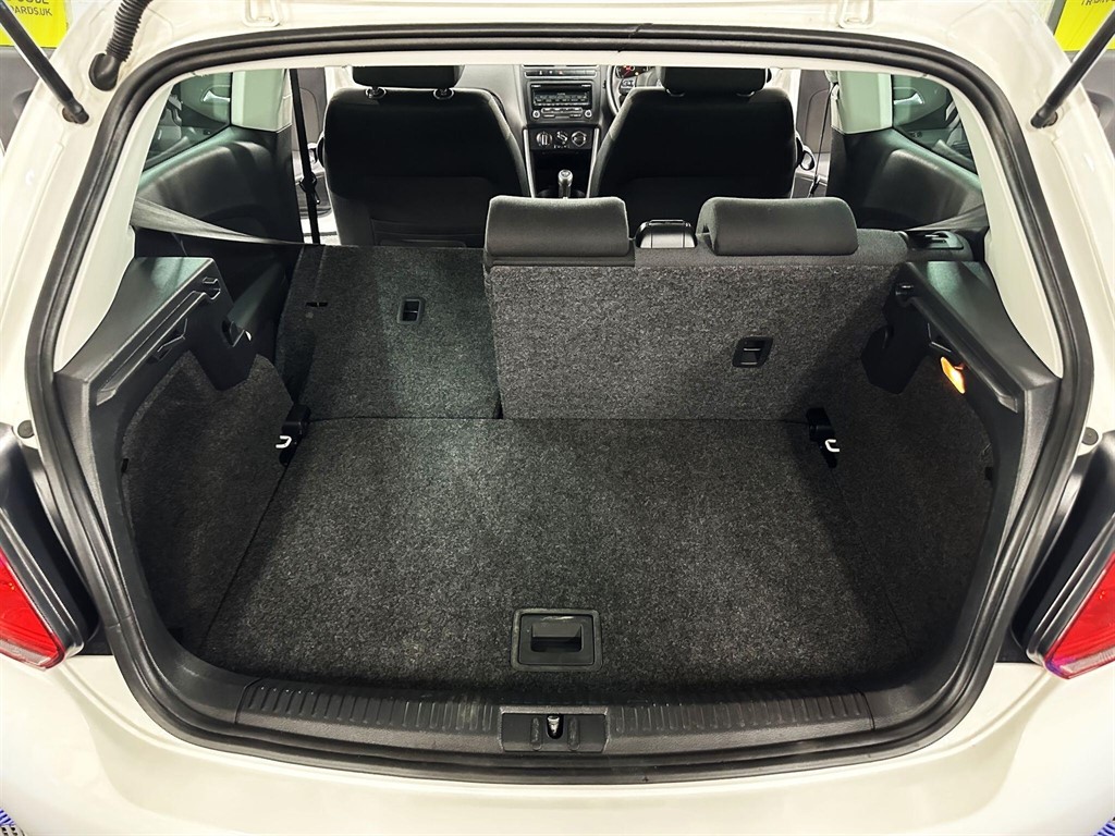 Used Volkswagen Polo 2011 for sale - 77797878: Photo 53