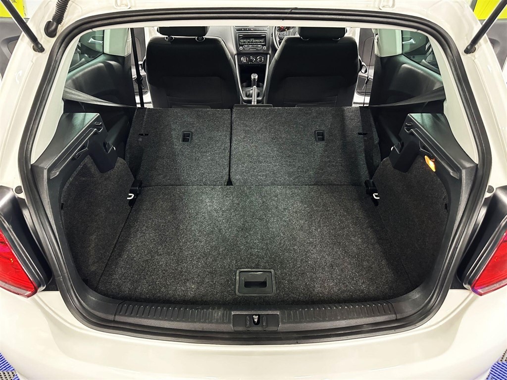 Used Volkswagen Polo 2011 for sale - 77797878: Photo 54